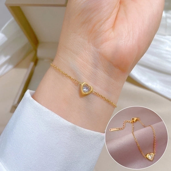 Simple Style Heart Shape Titanium Steel Inlay Zircon Bracelets