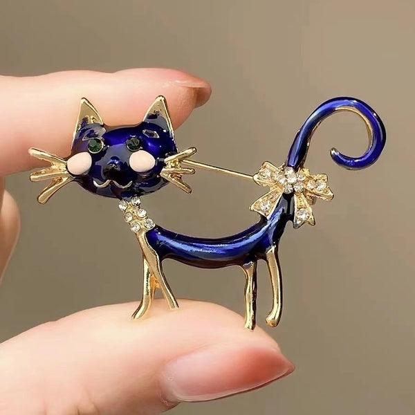 Minimalist Pin Cat Alloy Enamel Inlay Rhinestones Pearl Women'S Brooches