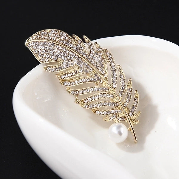 Simple Style Pin Leaf Alloy Plating Artificial Rhinestones Unisex Brooches