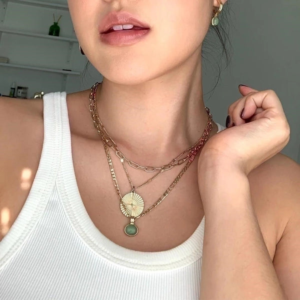 Small Design Sense Semi-precious Stone Green Aventurine Natural Stone Necklace Figaro Chain 18k Plating Titanium Steel Sweater Chain