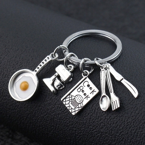 Streetwear Geometric Alloy Bag Pendant Keychain