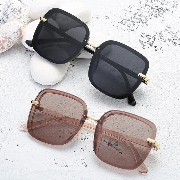 Unisex Retro Fashion Solid Color Resin Square Sunglasses