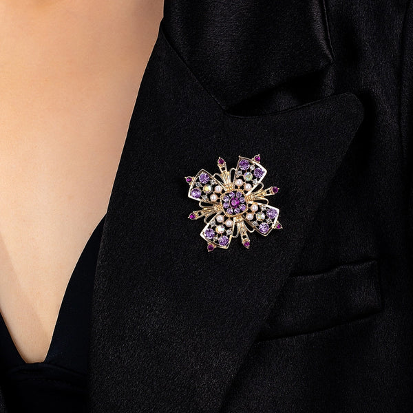 Vintage Style Shiny Pin Quadrilateral Flower Alloy Plating Inlay Rhinestones Women's Brooches 1 Piece