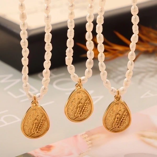 IG Style Casual Commute Oval Heart Shape Freshwater Pearl Titanium Steel Artificial Pearls 18K Gold Plated Beaded Plating Inlay Pendant Necklace