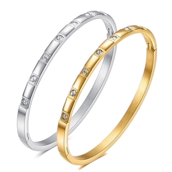 Minimalist Round Stainless Steel Plating Inlay 18k Gold Plated Zircon Bangle