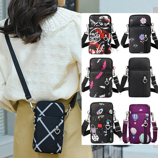 Women's All Seasons Nylon Streetwear Phone Wallets