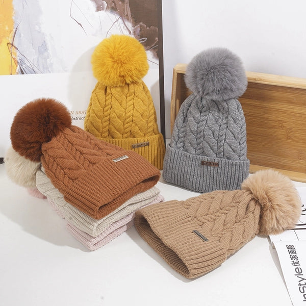 Women's Cartoon Style Cute Minimalist Solid Color Eaveless Wool Cap