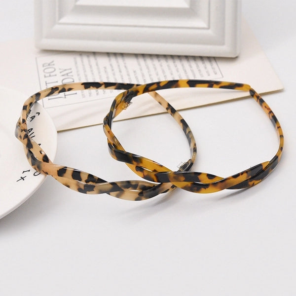 Women's Casual Simple Style Twist Acetic Acid Sheets Stoving Varnish Hair Band