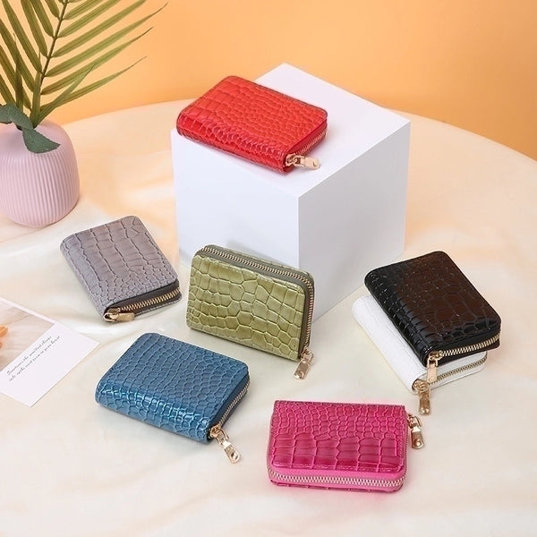 Women's Crocodile Pu Leather Zipper Wallets