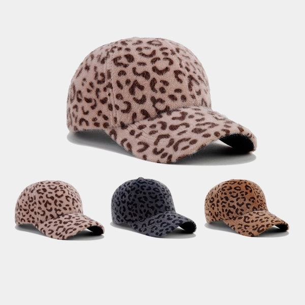 Women's Elegant Basic Modern Style Leopard Curved Eaves Baseball Cap