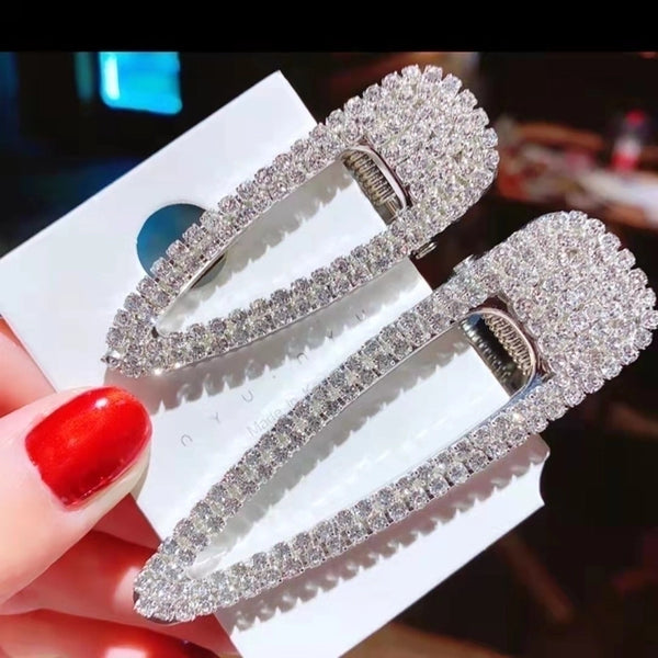 Women's Elegant Sweet Geometric Alloy Rhinestone Plating Hair Clip