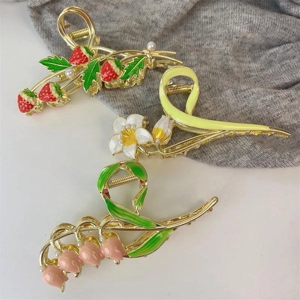 Women's IG Style Sweet Flower Strawberry Metal Inlay Pearl Hair Claws