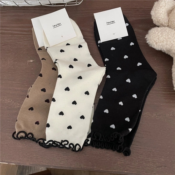 Women's Japanese Style Heart Shape Cotton Crew Socks A Pair