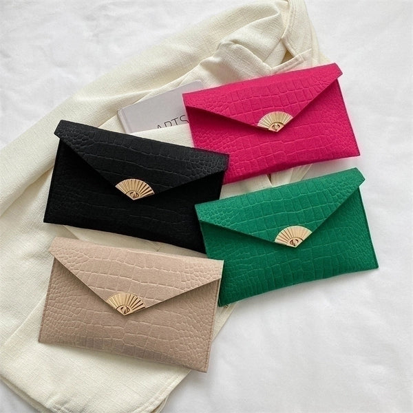 Women's Medium Felt Cloth Solid Color Streetwear Square Lock Clasp Envelope Bag