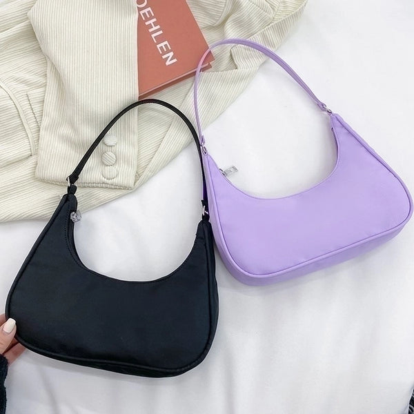 Women's Medium Nylon Solid Color Fashion Dumpling Shape Zipper Crossbody Bag