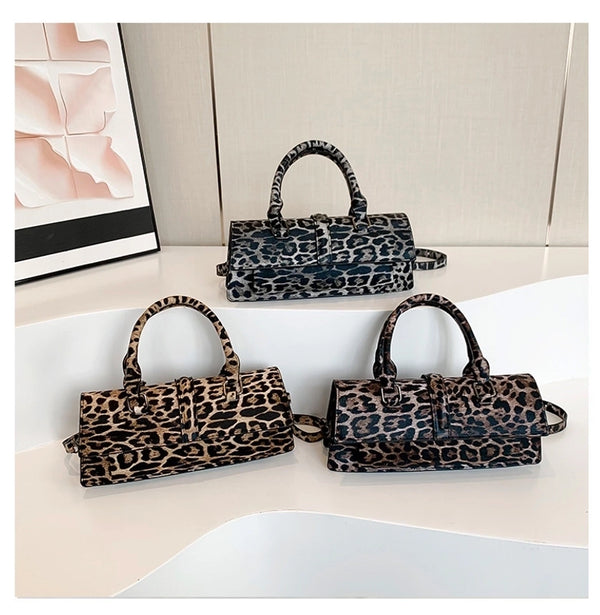 Women's Medium Pu Leather Leopard Streetwear Square Magnetic Buckle Crossbody Bag