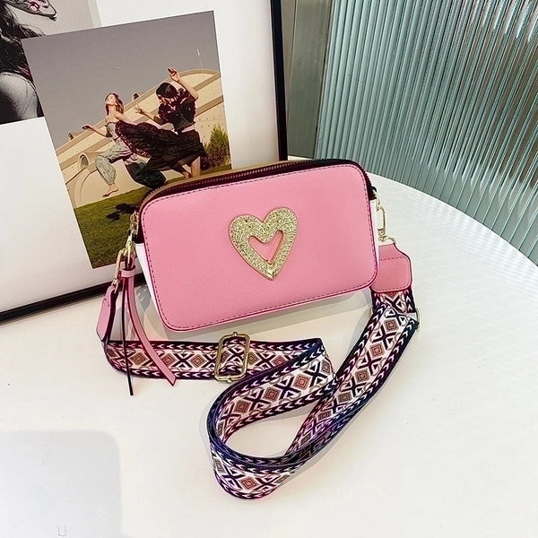 Women's Pu Leather Heart Shape Streetwear Square Zipper Shoulder Bag