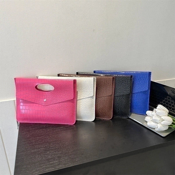 Women's Pu Leather Solid Color Streetwear Square Magnetic Buckle Clutch Bag