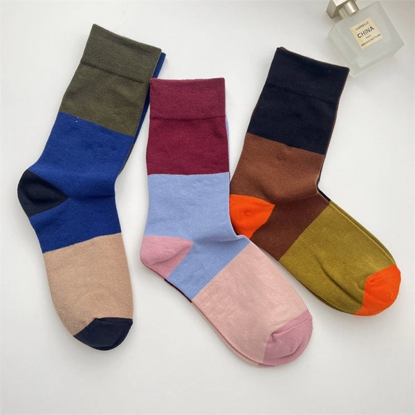 Women's Retro Color Block Cotton Crew Socks A Pair