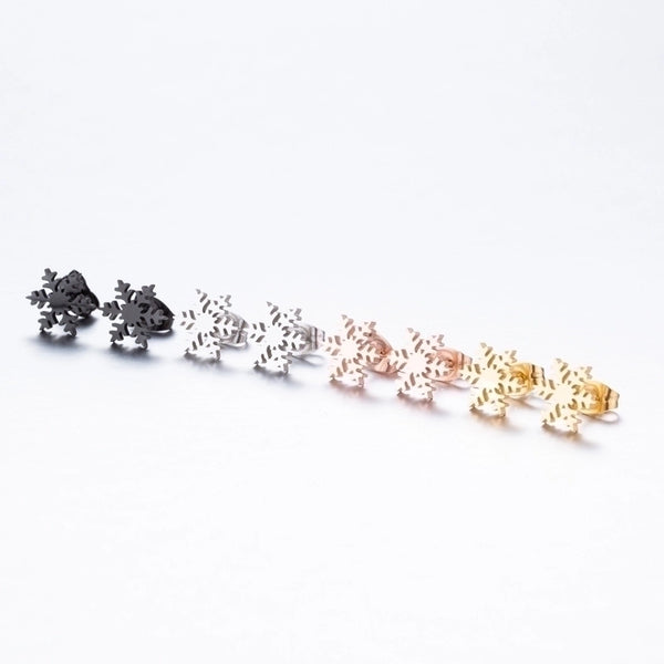 Women's Simple Style Animal Snowflake Stainless Steel No Inlaid Ear Studs Stainless Steel Earrings