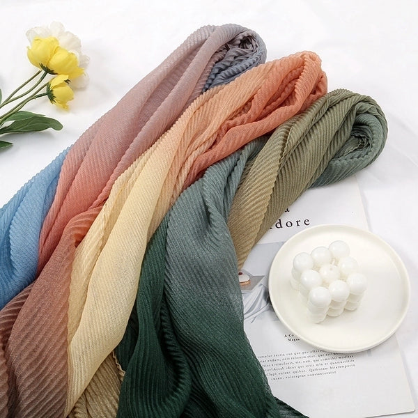 Women's Minimalist Gradient Color Rayon Polyester Printing Scarf