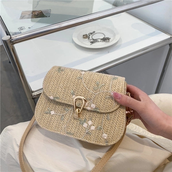 Women's Small Straw Flower Streetwear Square Magnetic Buckle Shoulder Bag Crossbody Bag Straw Bag