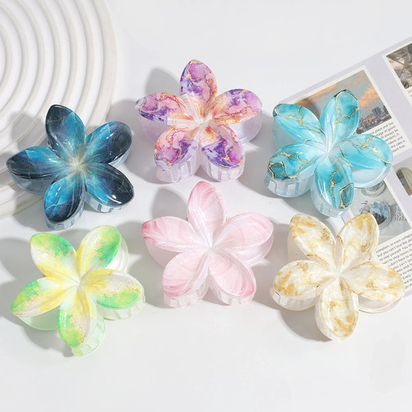 Women's Sweet Flower Plastic Hair Claws