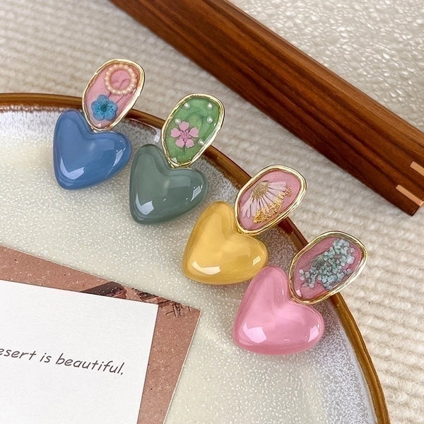 Women's Sweet Simple Style Heart Shape Flower Resin Hair Clip