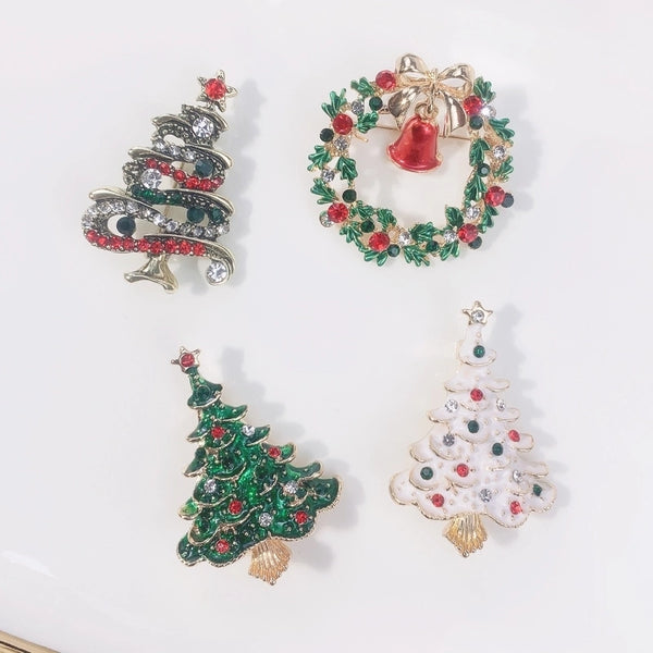 Fashion Christmas Tree Alloy Plating Artificial Rhinestones Women's Brooches