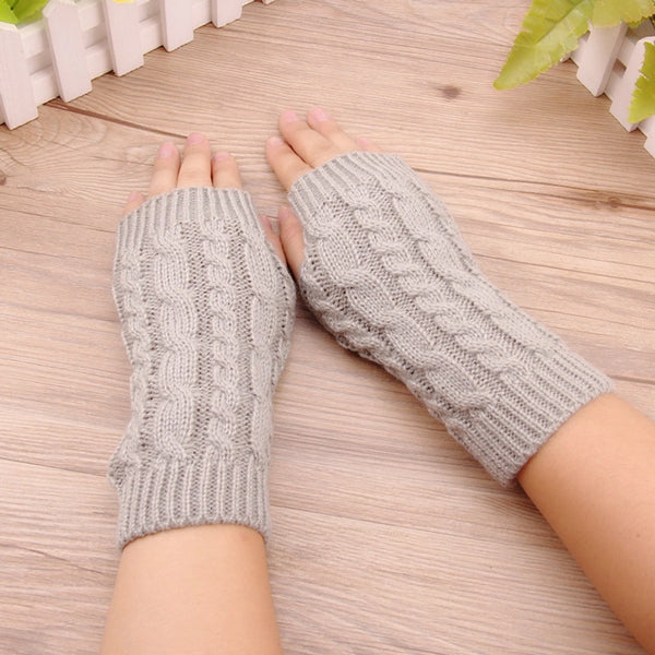 Korean Version Of Winter Women's Wool Half Finger Gloves Twist Knitted Warm Couples Riding Play Mobile Phone Fingerless Manufacturers Wholesale