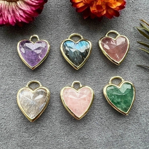 Novelty Heart Shape Natural Stone Wholesale Charms