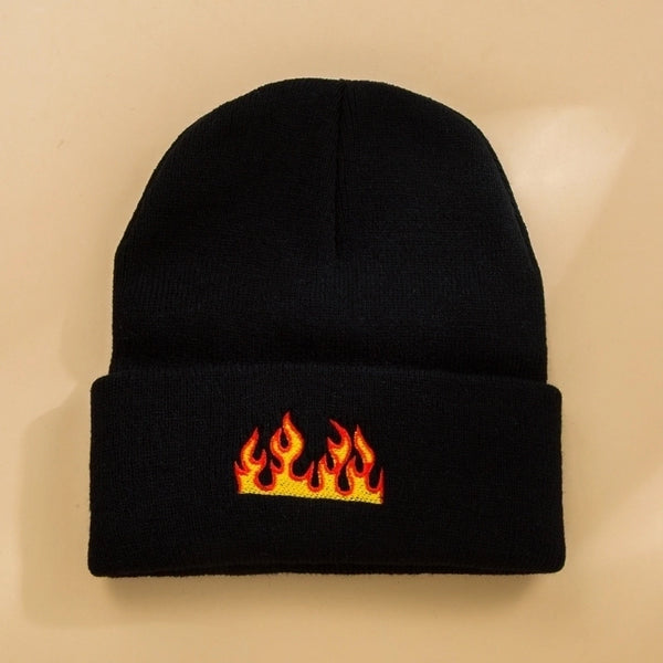 Unisex Fashion Flame Embroidery Eaveless Wool Cap