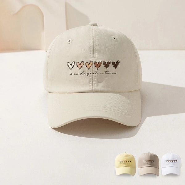 Unisex Fashion Letter Heart Shape Printing Curved Eaves Baseball Cap