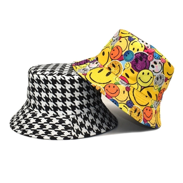 Unisex Modern Style Houndstooth Smile Face Flat Eaves Bucket Hat