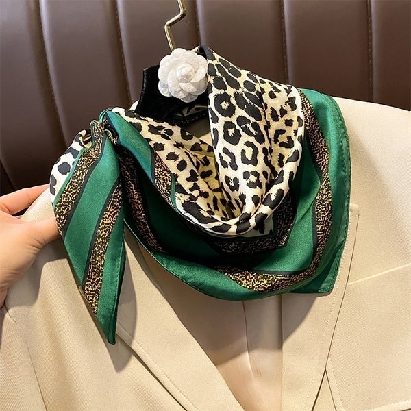 Women's Elegant Business Color Block Leopard Satin Printing Silk Scarf