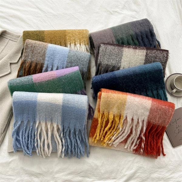 Women's Elegant Plaid Imitation Cashmere Tassel Scarf