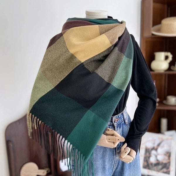 Women's Fashion Plaid Polyester Tassel Winter Scarves