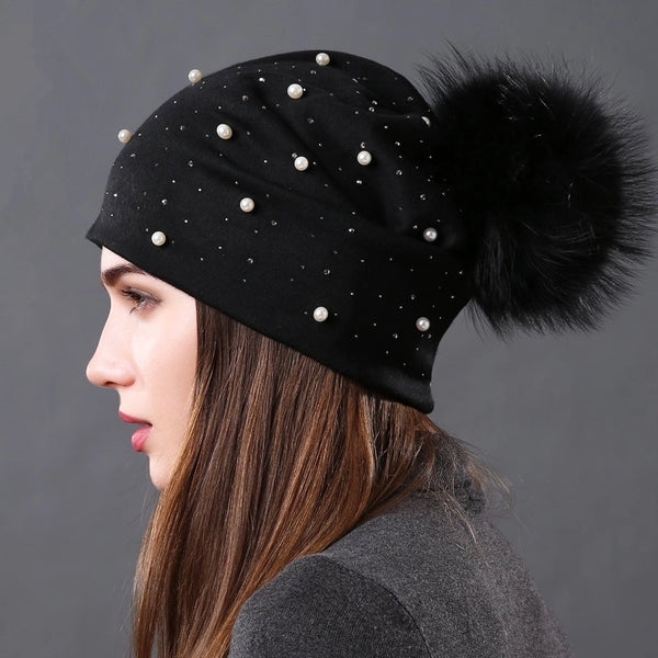 Women's Sweet Simple Style Solid Color Pom Poms Eaveless Beanie Hat